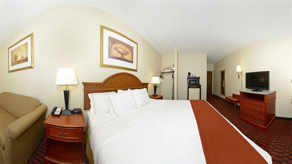 Smoketown  Comfort Inn Lancaster At Rockvale מראה חיצוני תמונה