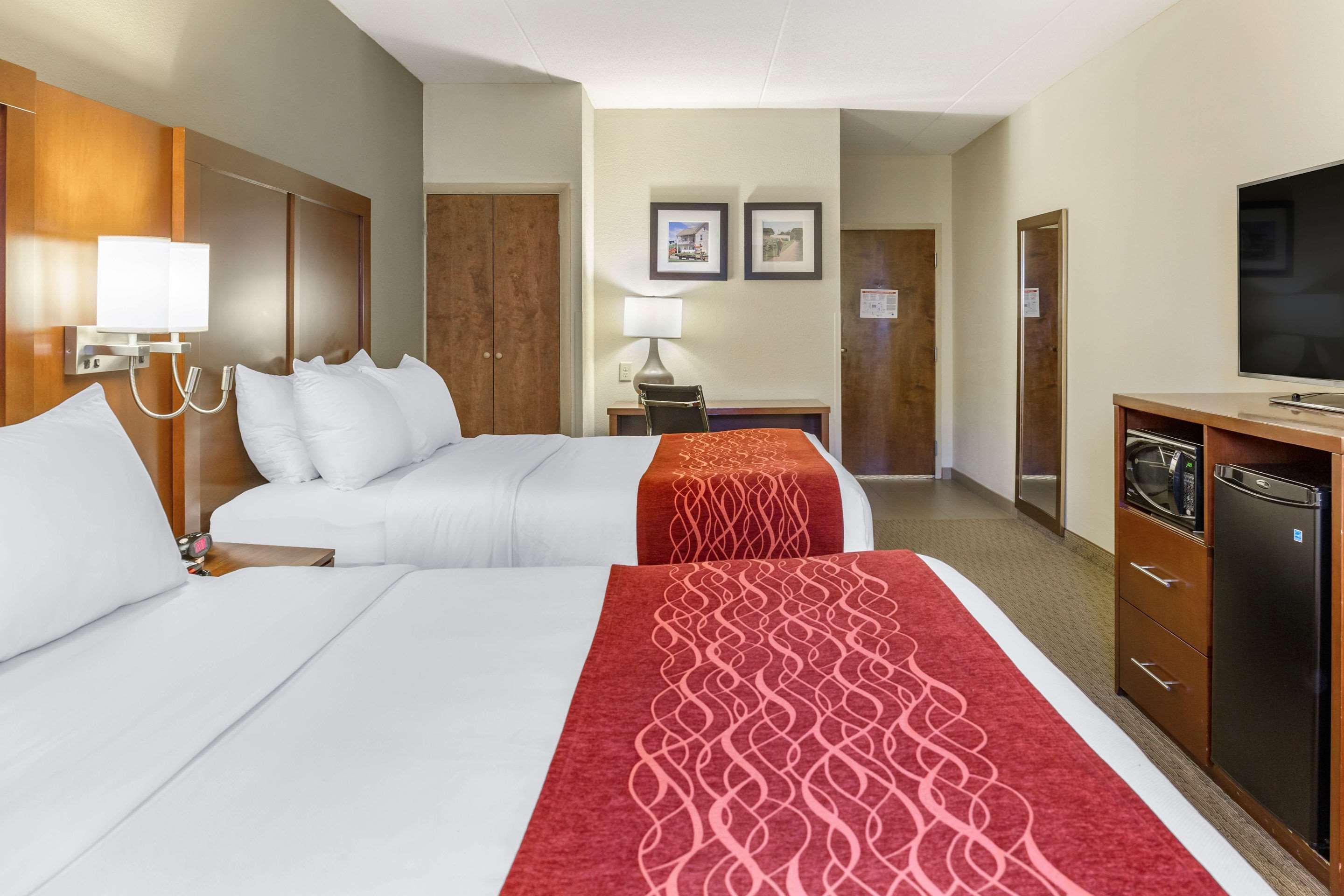 Smoketown  Comfort Inn Lancaster At Rockvale מראה חיצוני תמונה