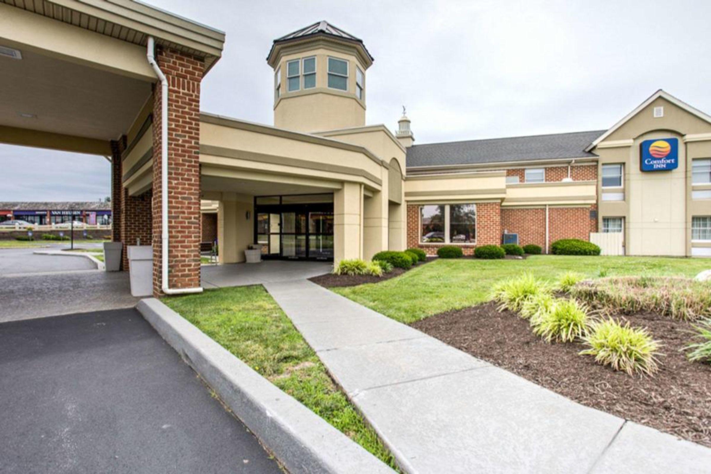 Smoketown  Comfort Inn Lancaster At Rockvale מראה חיצוני תמונה