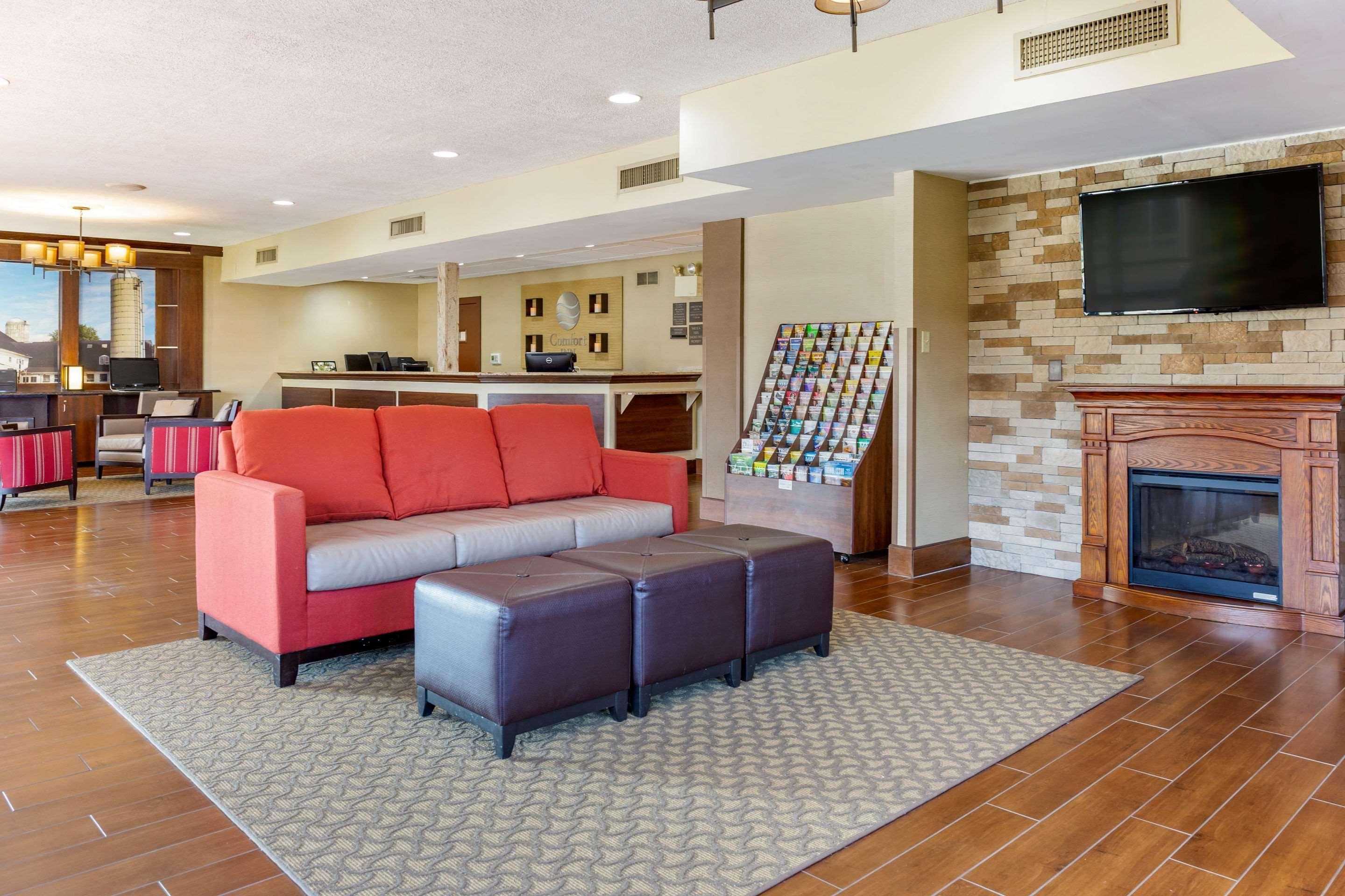 Smoketown  Comfort Inn Lancaster At Rockvale מראה חיצוני תמונה