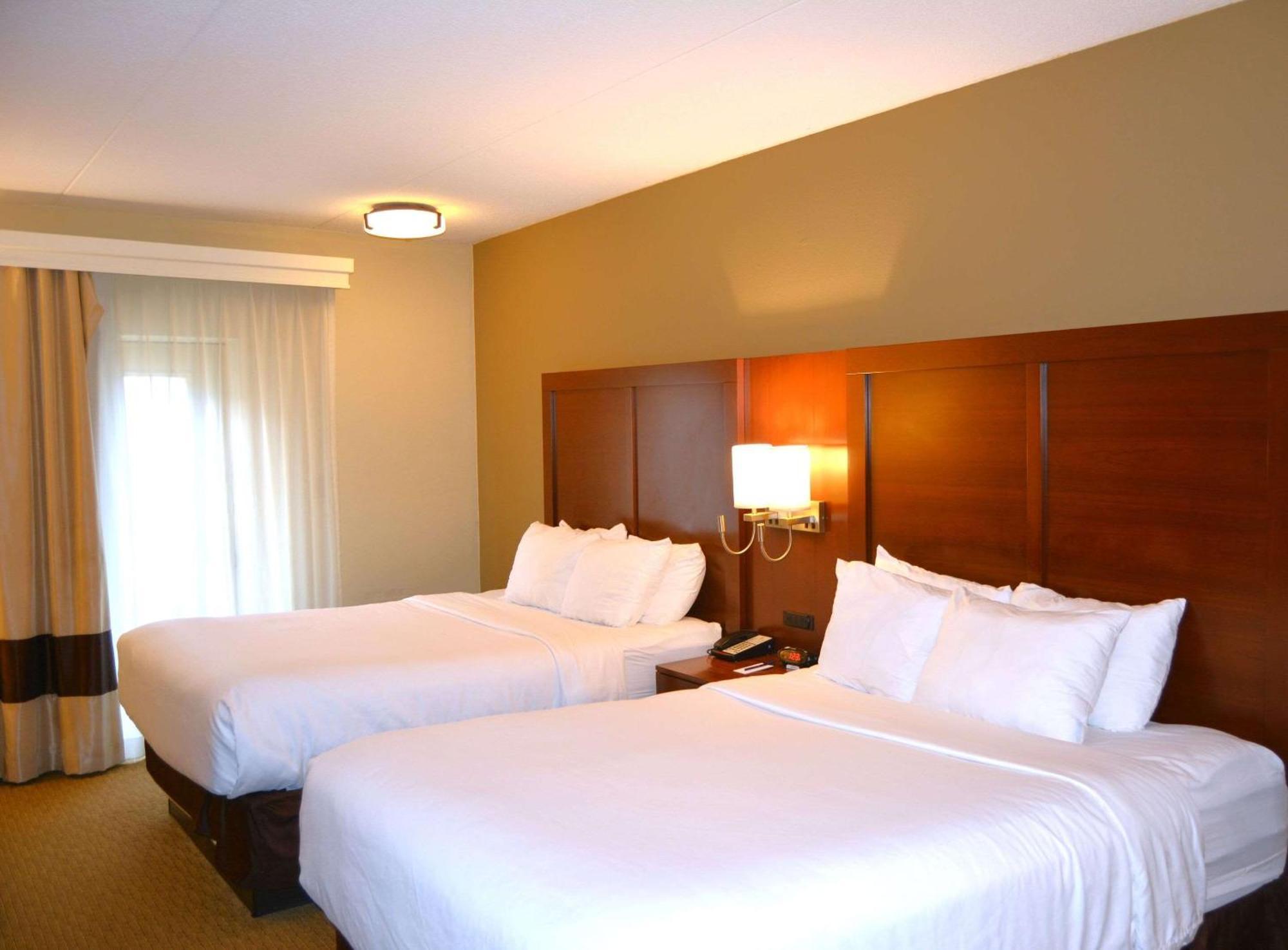 Smoketown  Comfort Inn Lancaster At Rockvale מראה חיצוני תמונה