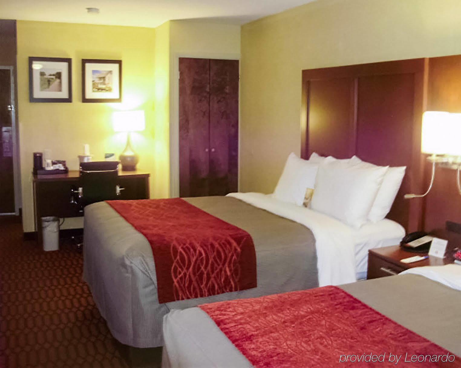 Smoketown  Comfort Inn Lancaster At Rockvale מראה חיצוני תמונה